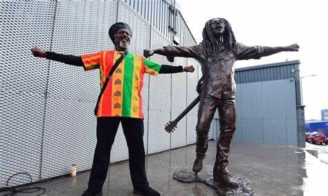 ¿El padre de Bob Marley es de Liverpool?